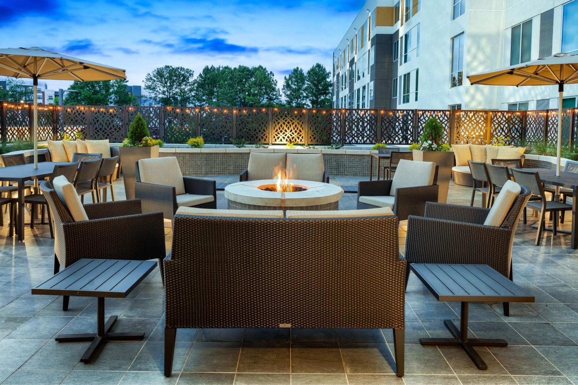 Residence Inn By Marriott Decatur Emory Area Exteriör bild